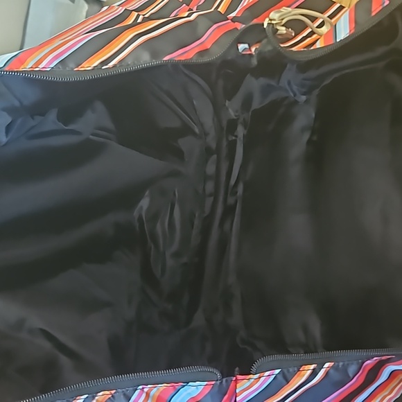 Dabney Lee Packable Travel Tote - Large capacity - black striped nylon - Picture 9 of 14